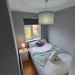 Modern 4 Bedroom Townhouse In City Centre